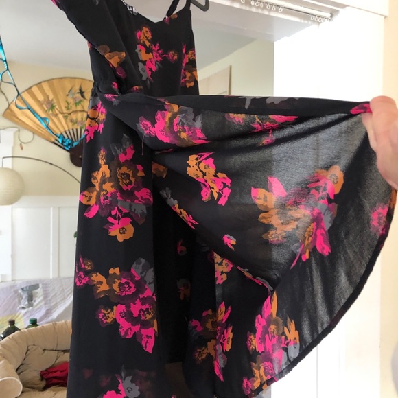 Volcom adjustable strappy dress. Size M. Layers, slits, flares. - Picture 1 of 6